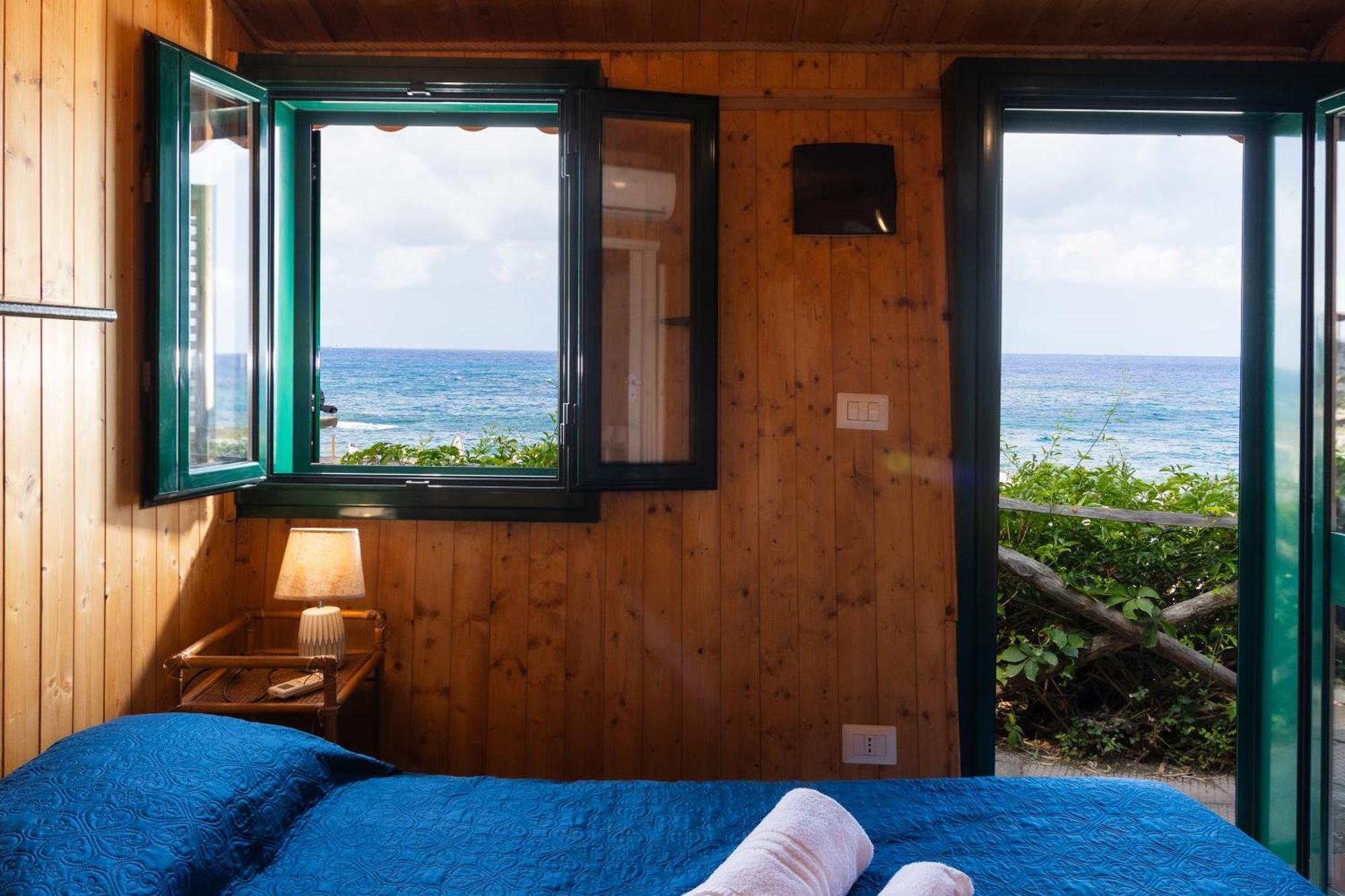 Riva Smeralda Camping Lodge Milazzo Exteriér fotografie